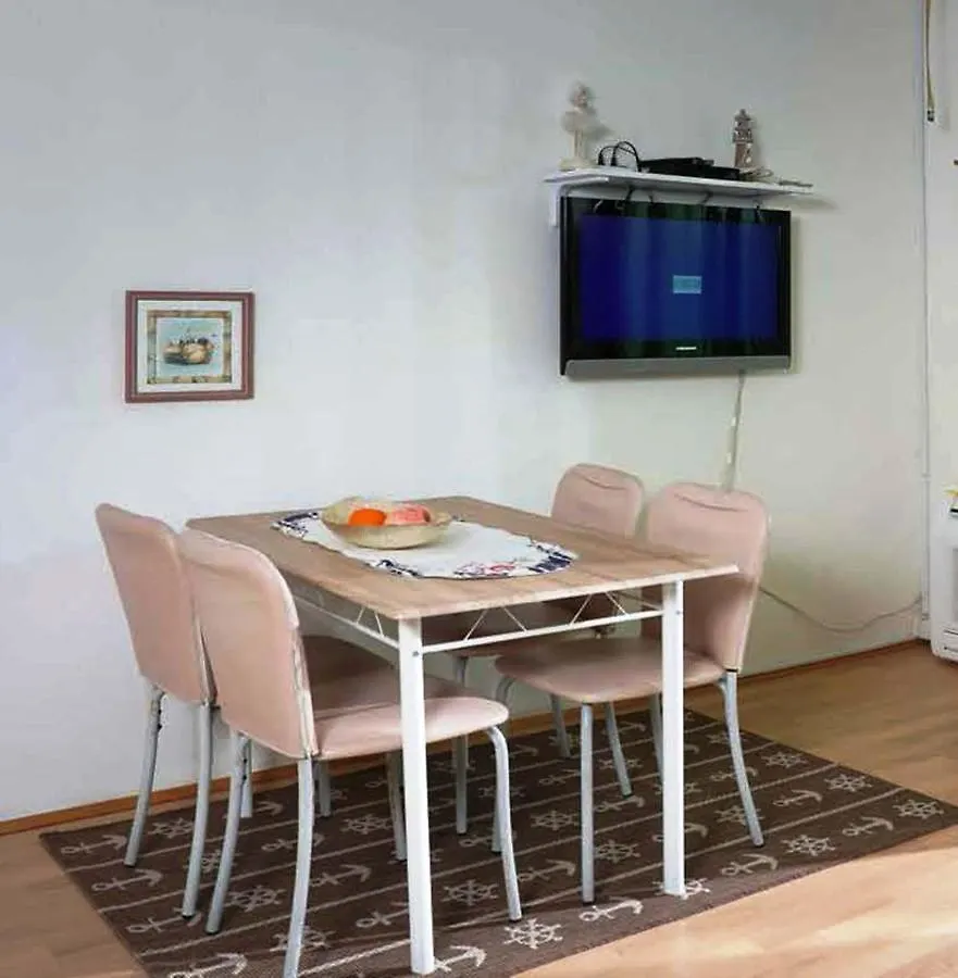 Linea Mare Apartment 0*, Rovinj Croatia