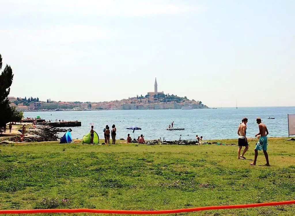 Linea Mare Apartment 0*, Rovinj